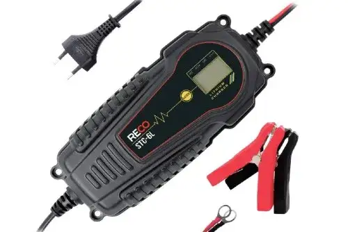 prostownik motocyklowy inteligentny vs standardowy