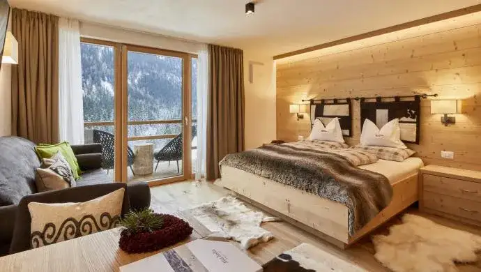 Hotel Cristallo Alta Badia suite lusso