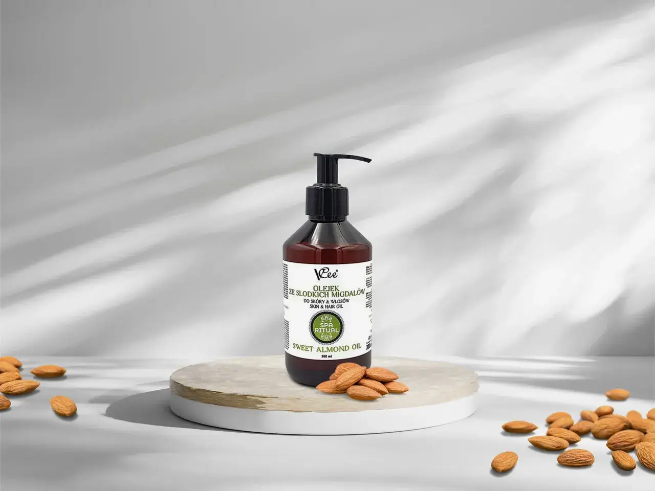 Odkryj cudowne właściwości olejku ze słodkich migdał&oacute;w dla sk&oacute;ry i włos&oacute;w. Naturalna pielęgnacja w butelce.