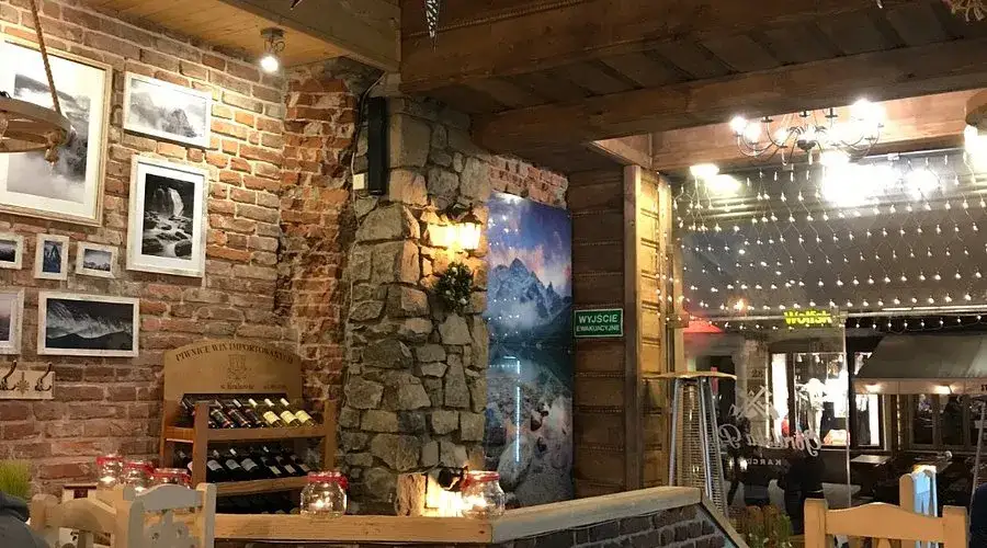 Karczma góralska Zakopane wnętrze