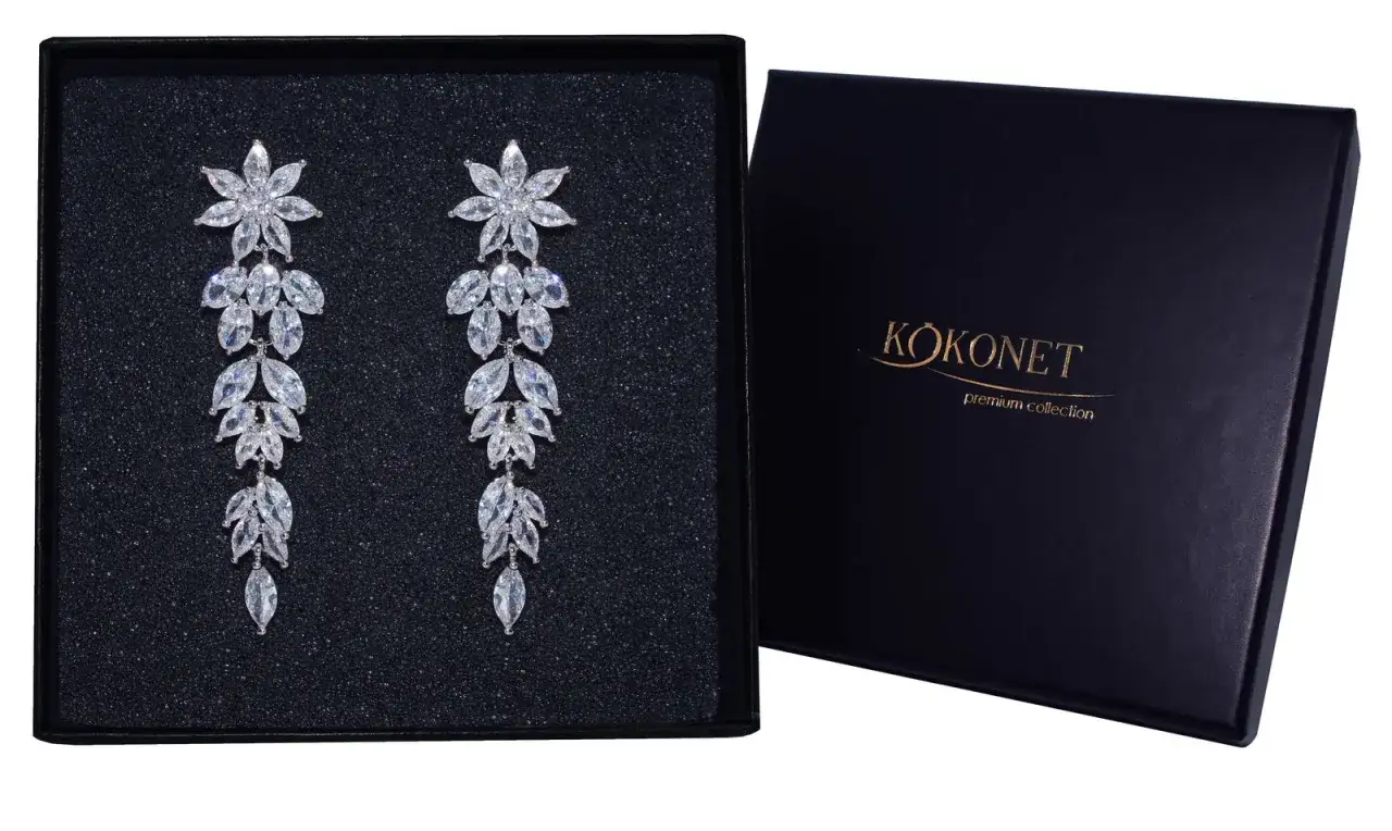 Kolczyki ślubne r&oacute;żne style i długości