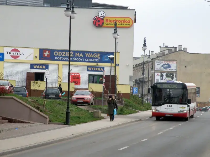 Zdjęcie Ile jest biedronek w Radomiu? Zobacz wszystkie lokalizacje i więcej informacji
