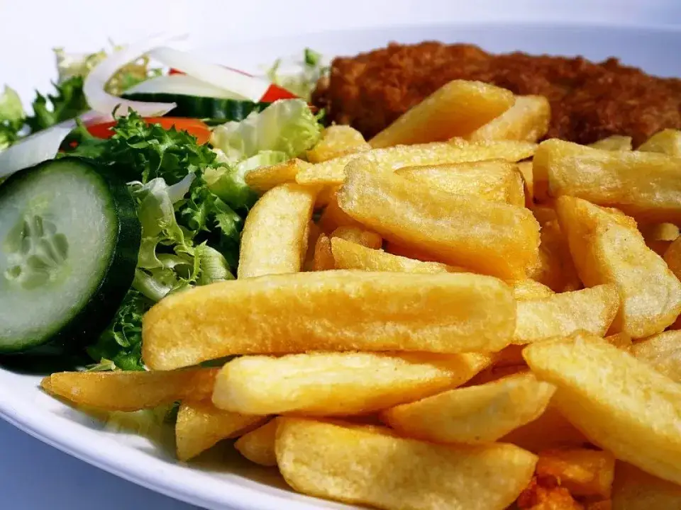 Zdjęcie Gdzie zjeść w Grzybowie? Sprawdzone miejsca i pyszne dania