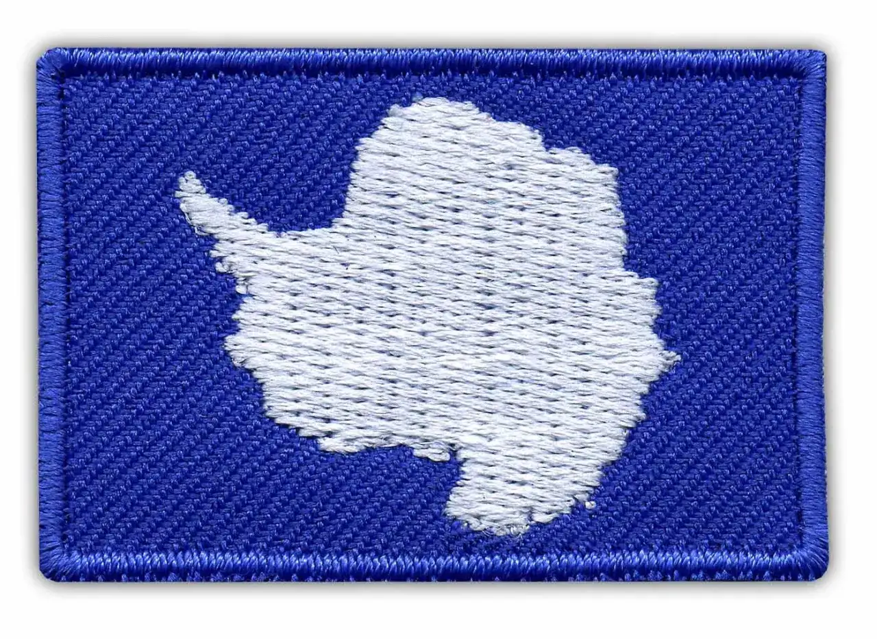 Zdjęcie Jak wygląda flaga Antarktydy? Odkryj jej niezwykły design i symbolikę