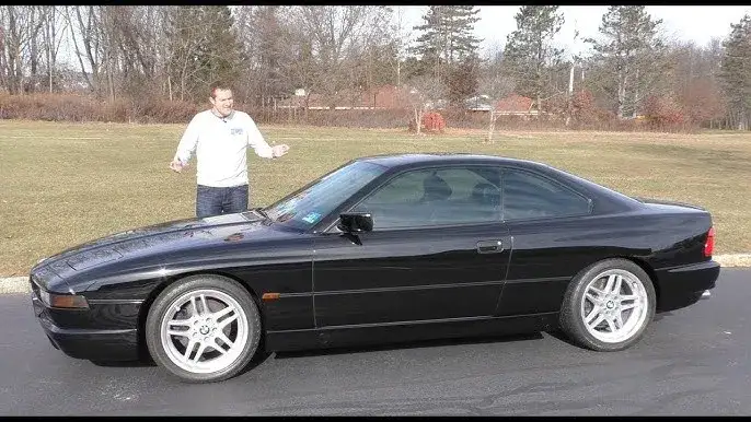 Zdjęcie BMW 850 CSi – niezwykłe osiągi i historia, które musisz poznać