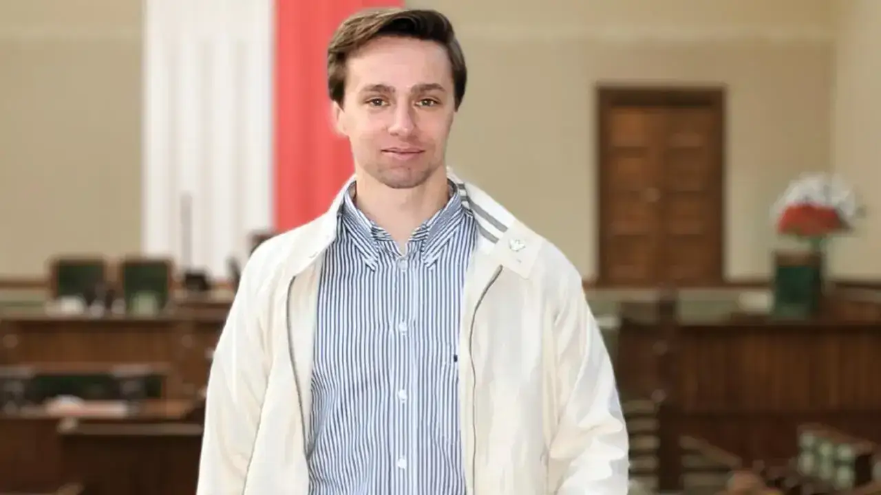 Zdjęcie Krzysztof Bosak – gdzie pracował i jakie ma doświadczenie zawodowe