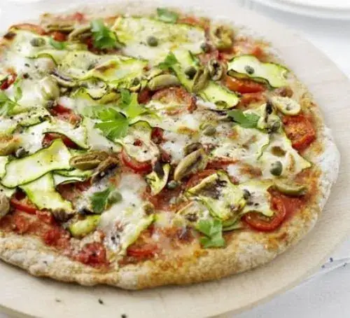 Zdjęcie Przepis na zdrową pizzę – smaczna i prosta alternatywa bez wyrzeczeń