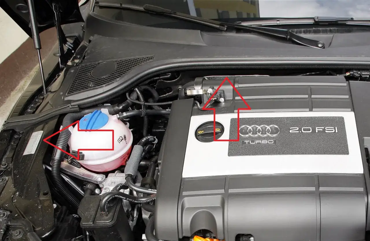 Mechanik naprawiający Audi TT 8J