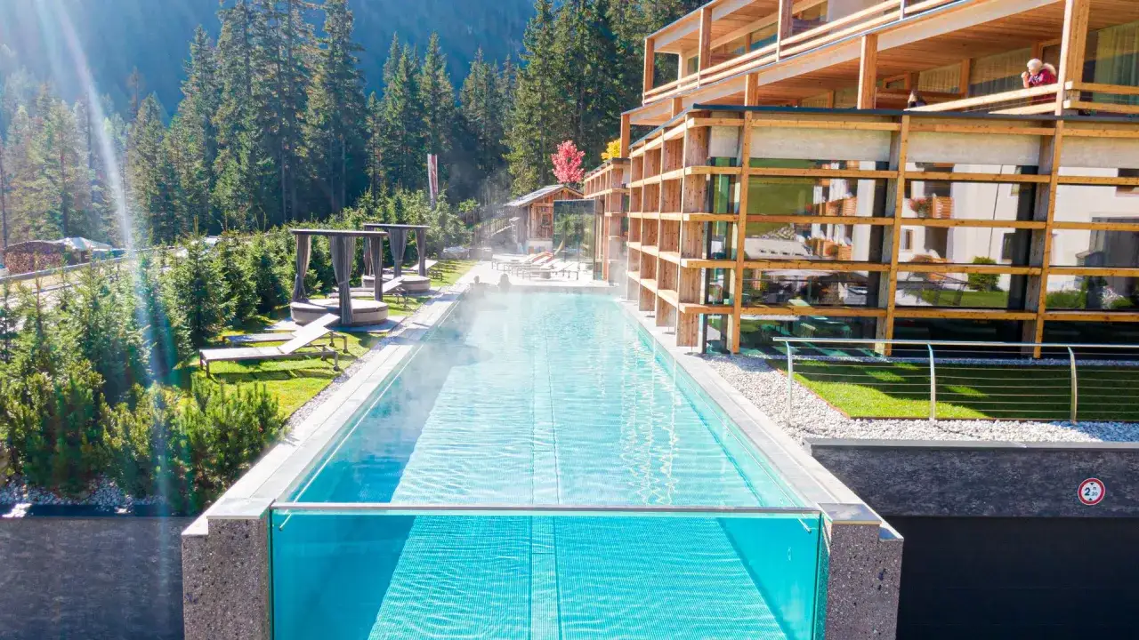 Hotel Cristallo Alta Badia centro benessere piscina