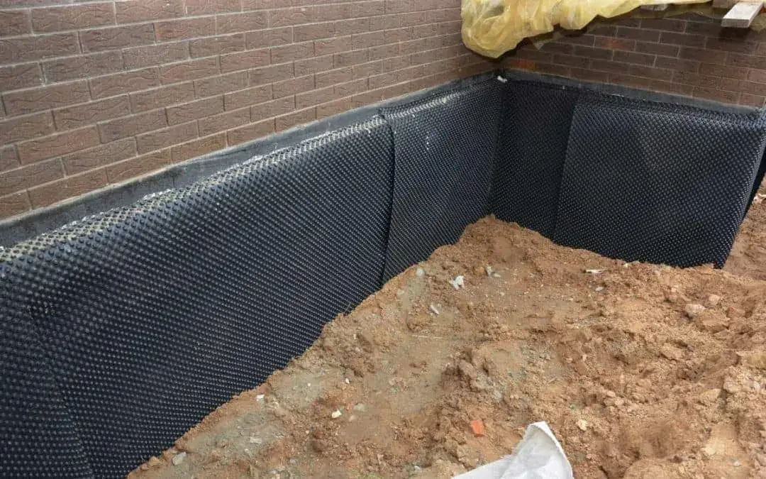 materiały do izolacji pionowej fundament&oacute;w por&oacute;wnanie