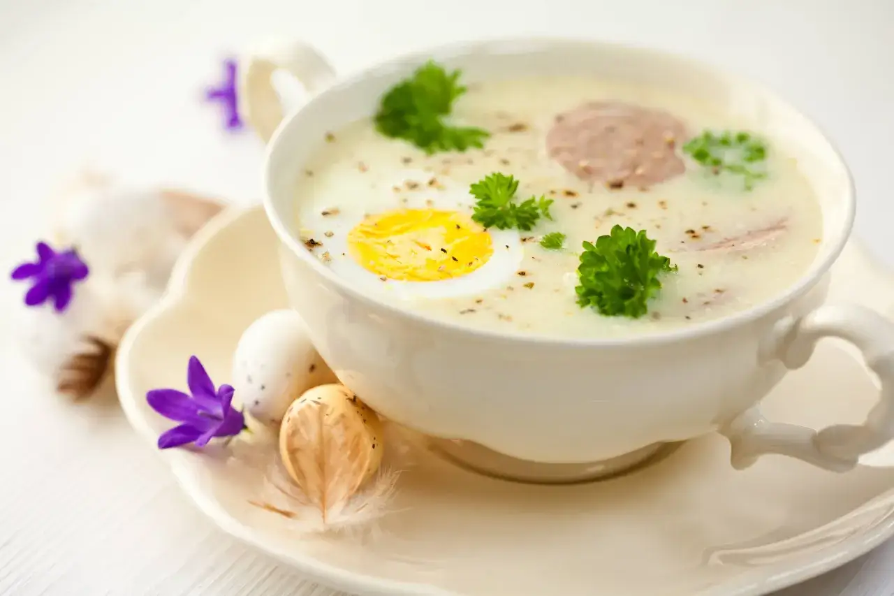 regionalne wariacje żurku barszczu białego