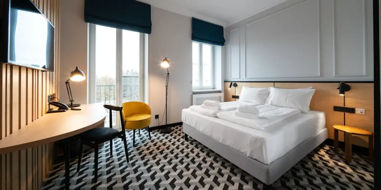 Zdjęcie Ile kosztuje nocleg w Warszawie? Ceny, które zaskoczą każdego