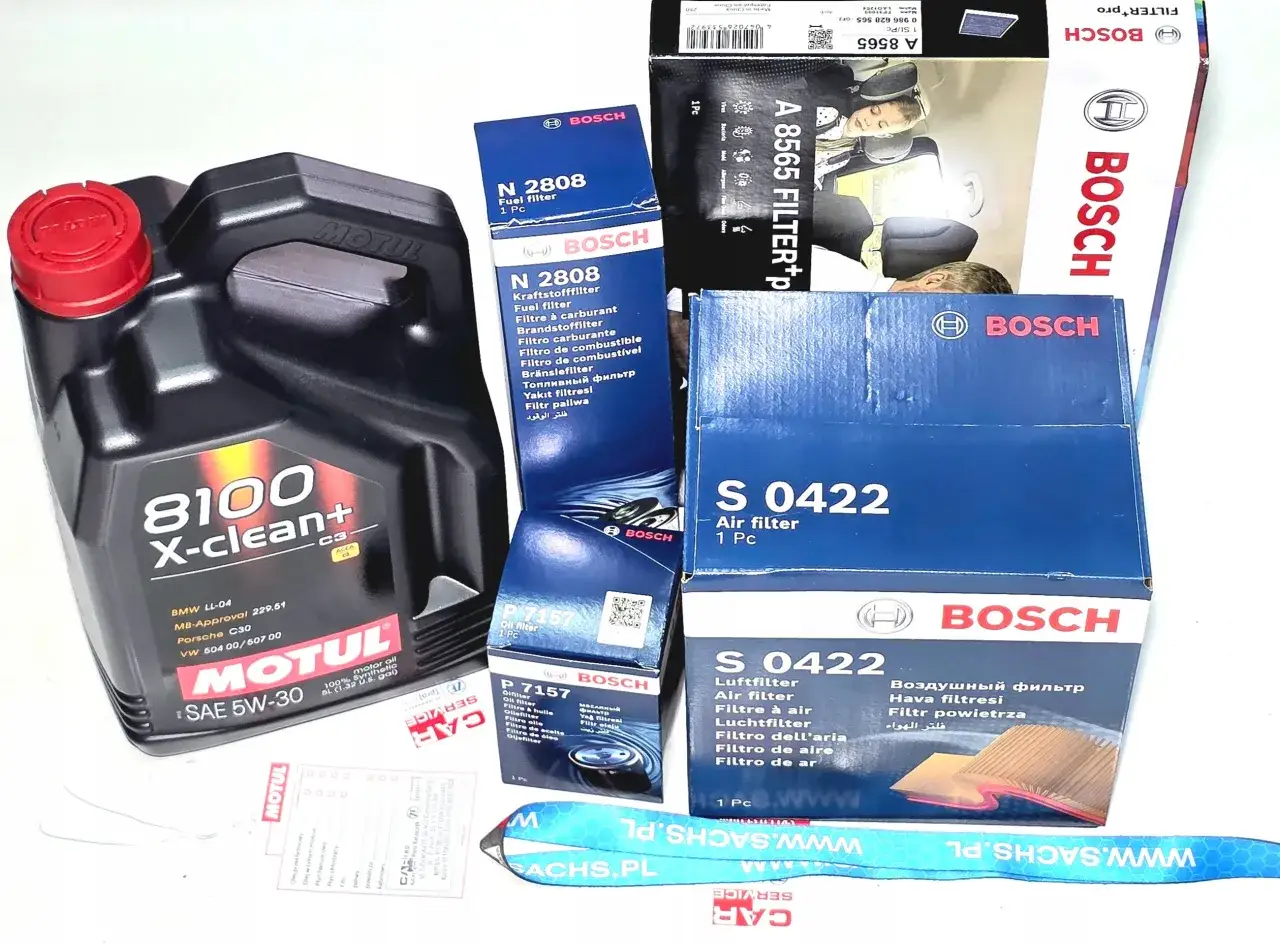 Motul 8100 X-clean+ 5W-30 opakowanie