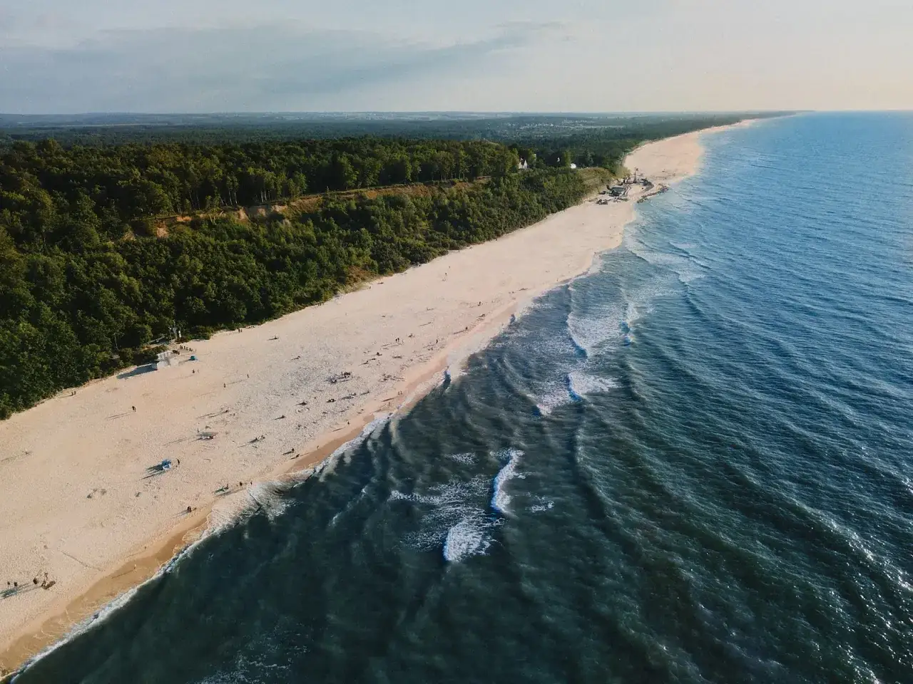 Jastrzębia G&oacute;ra klif widok na morze