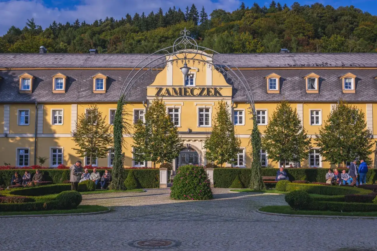 Sanatorium Zameczek Kudowa-Zdrój budynek
