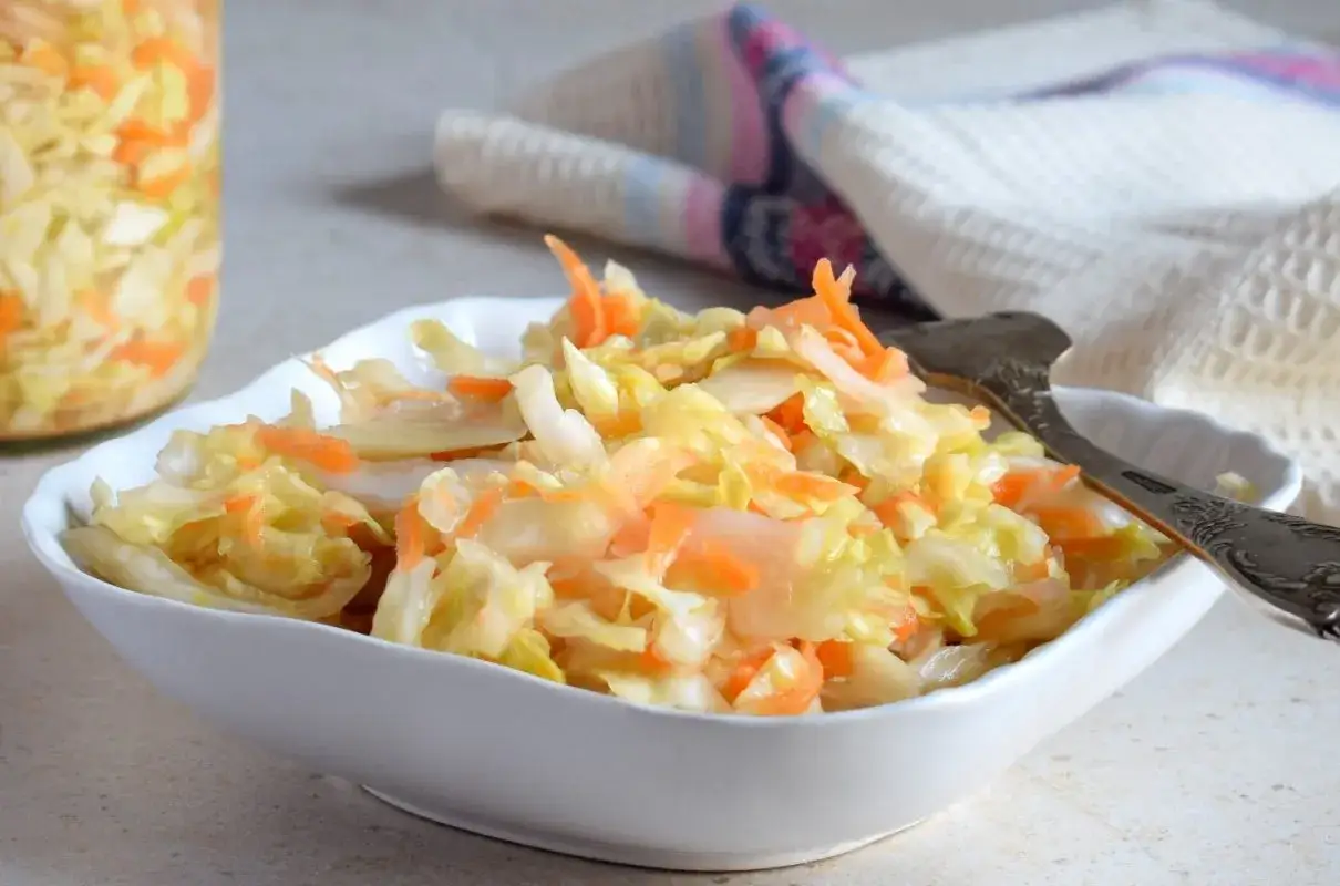 sur&oacute;wka chińska z dodatkami