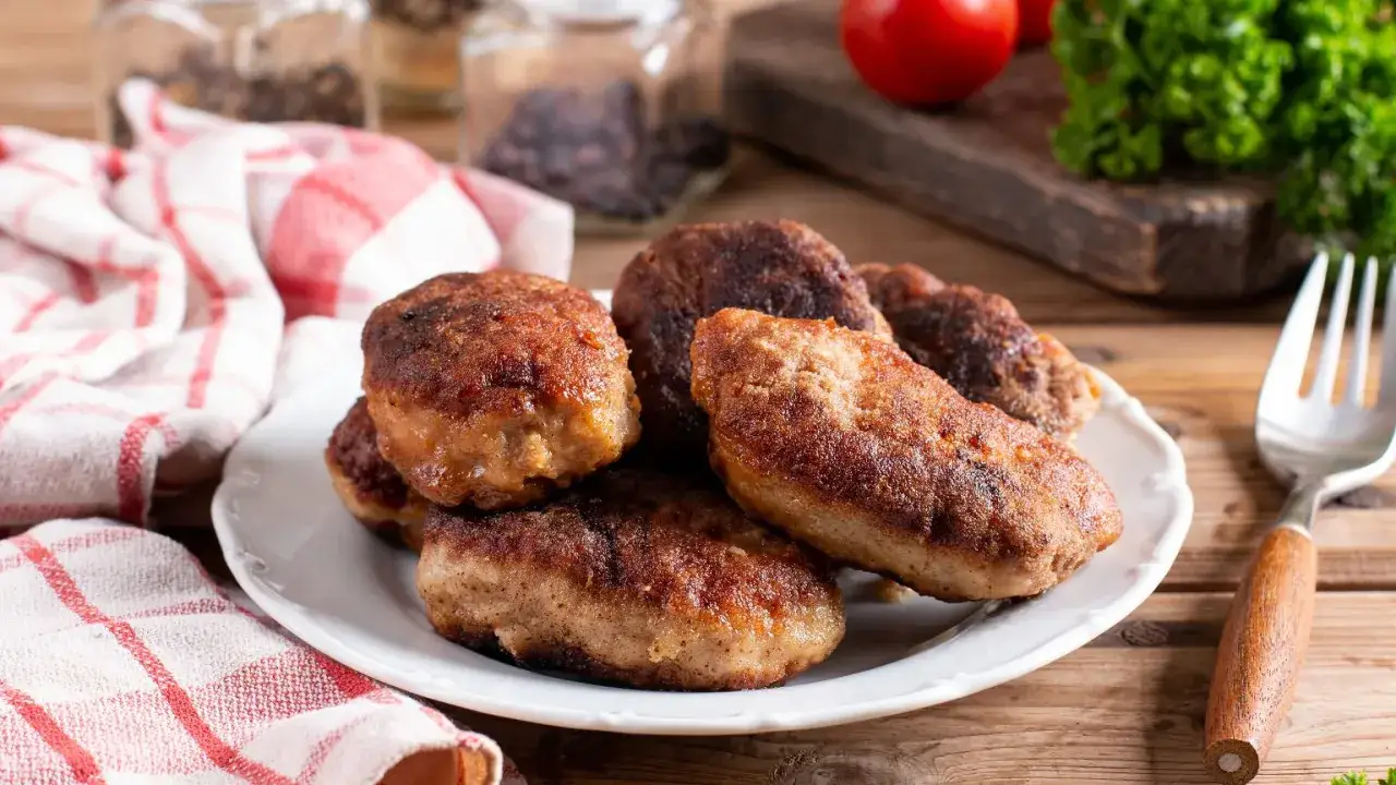 przepis na kotlety mielone bez bułki tartej soczyste