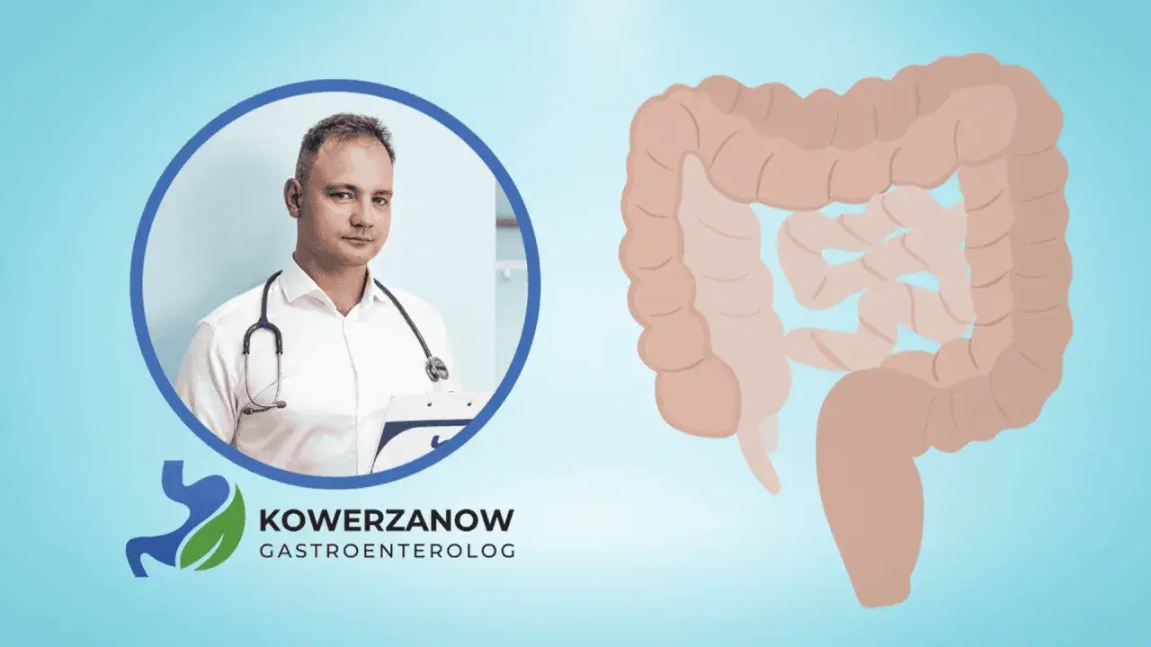 Lekarz gastroenterolog obok schematu jelit. Poznaj zapalenie jelit objawy i dowiedz się, jak dbać o zdrowie układu pokarmowego.