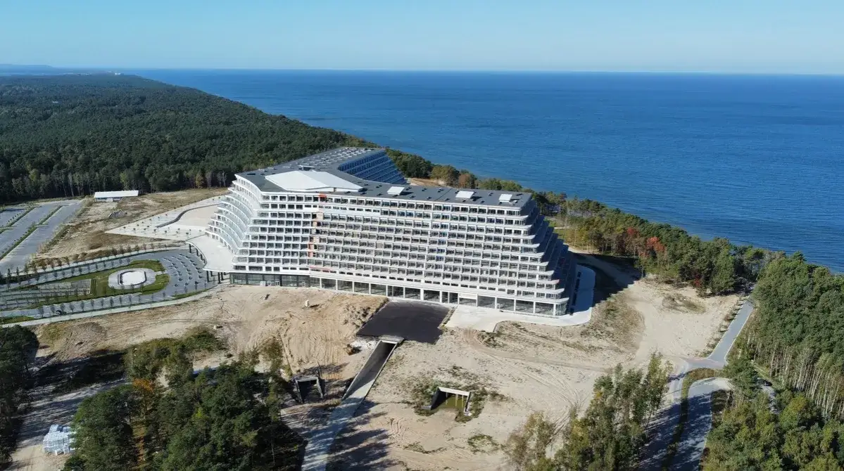 Hotel Gołębiewski Pobierowo budowa stan obecny