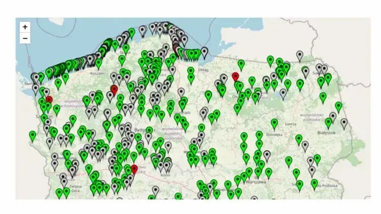 Mapa Serwisu Kąpieliskowego GIS z oznaczonymi kąpieliskami
