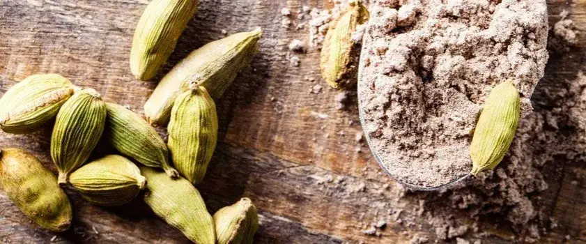 Zdjęcie Kardamon przyprawa do czego - odkryj jego niezwykłe zastosowania w kuchni