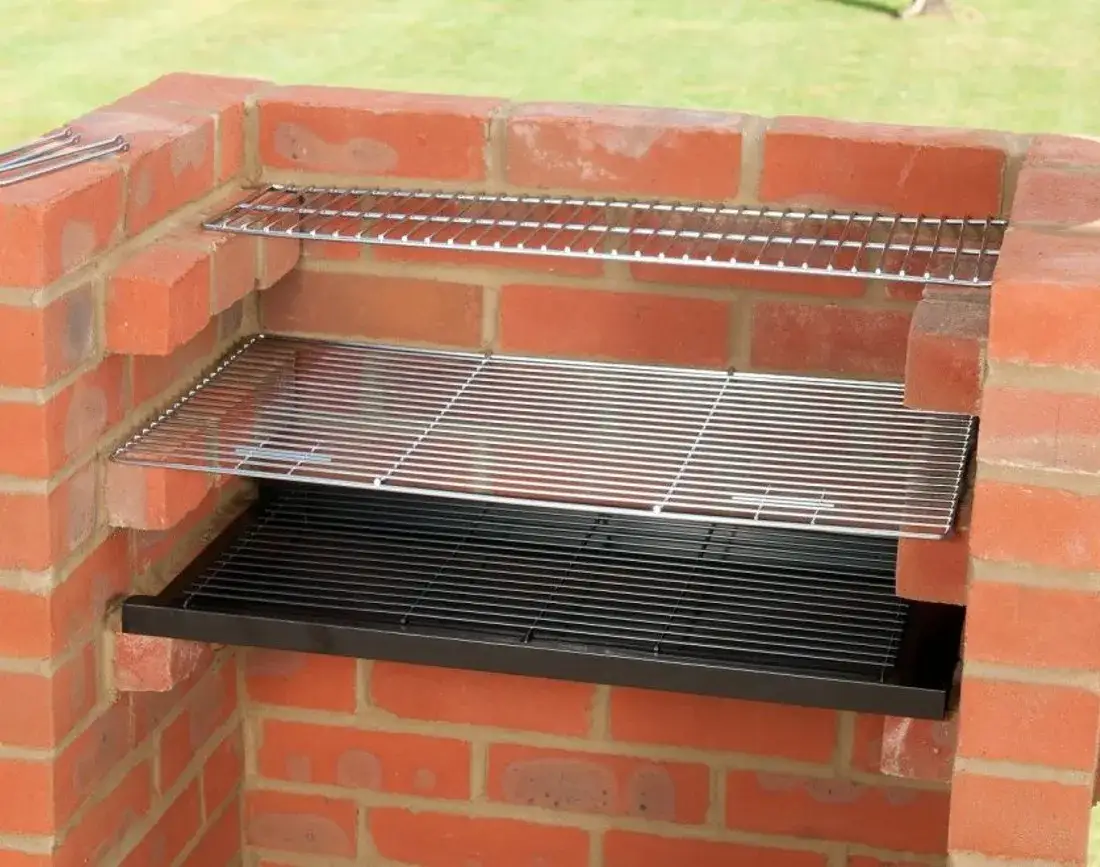 Zdjęcie Jak zbudować grill z cegieł - proste kroki i najczęstsze błędy