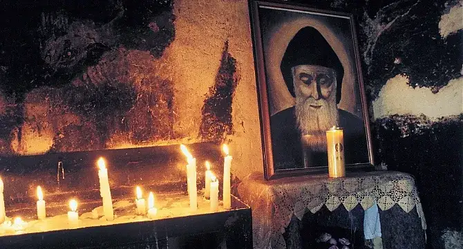 Zdjęcie Co to znaczy, że kościół jest powszechny? Zrozumienie jego misji