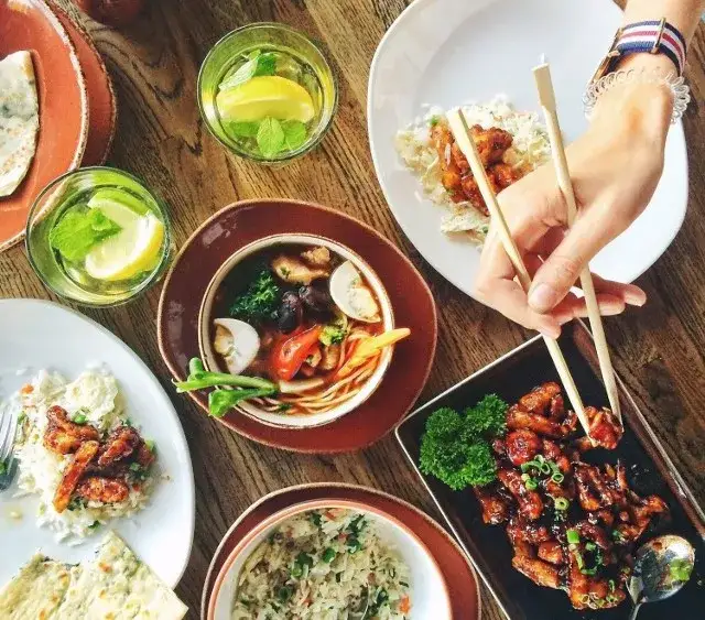 Zdjęcie Gdzie zjeść w Nowym Sączu? Odkryj najlepsze restauracje i smaki