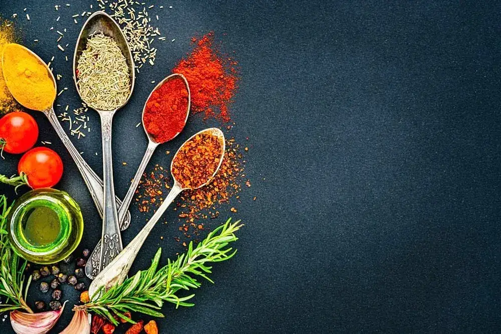 Zdjęcie Czy przyprawy mogą się przeterminować? Sprawdź, co musisz wiedzieć