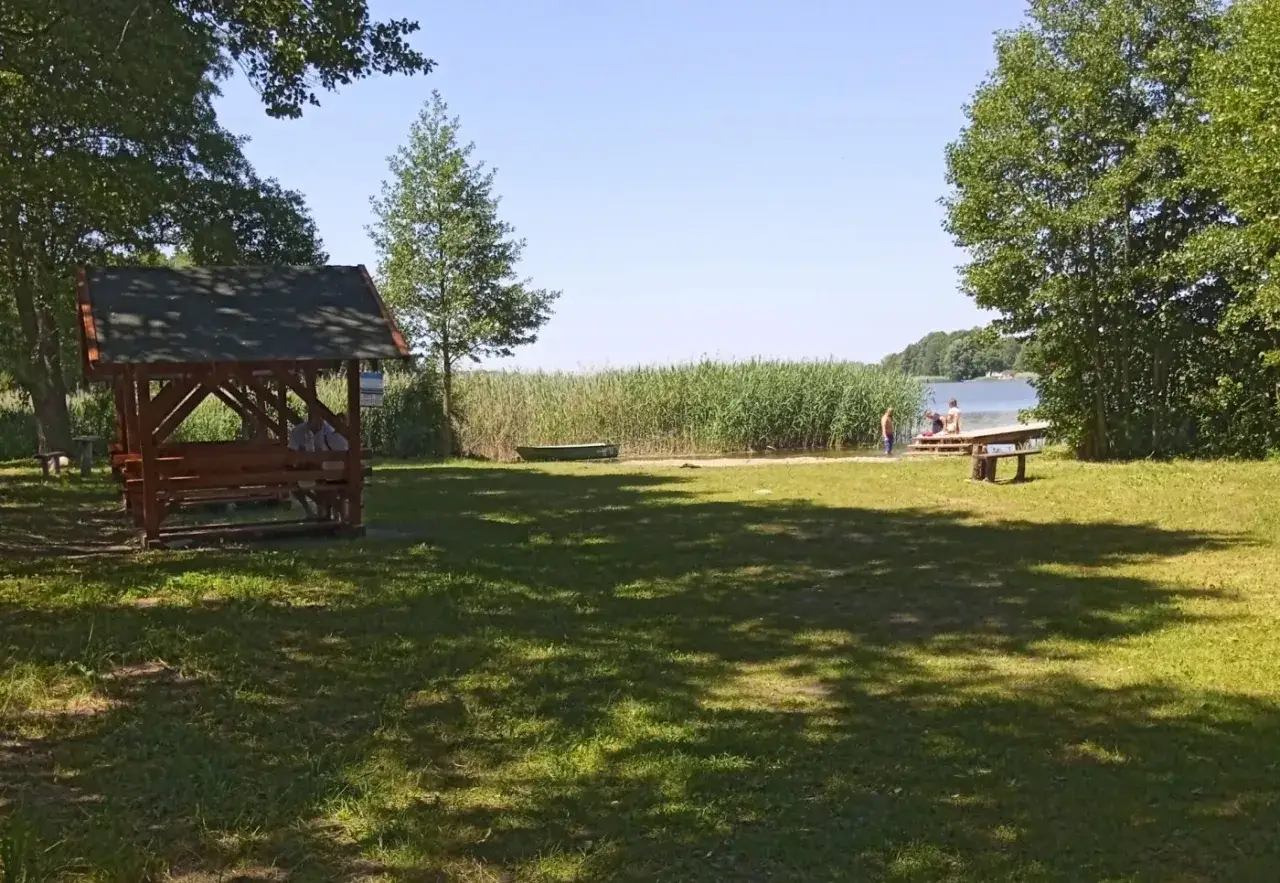 Zdjęcie Zatoka Wilków - idealne miejsce na agroturystykę w Makosiejach