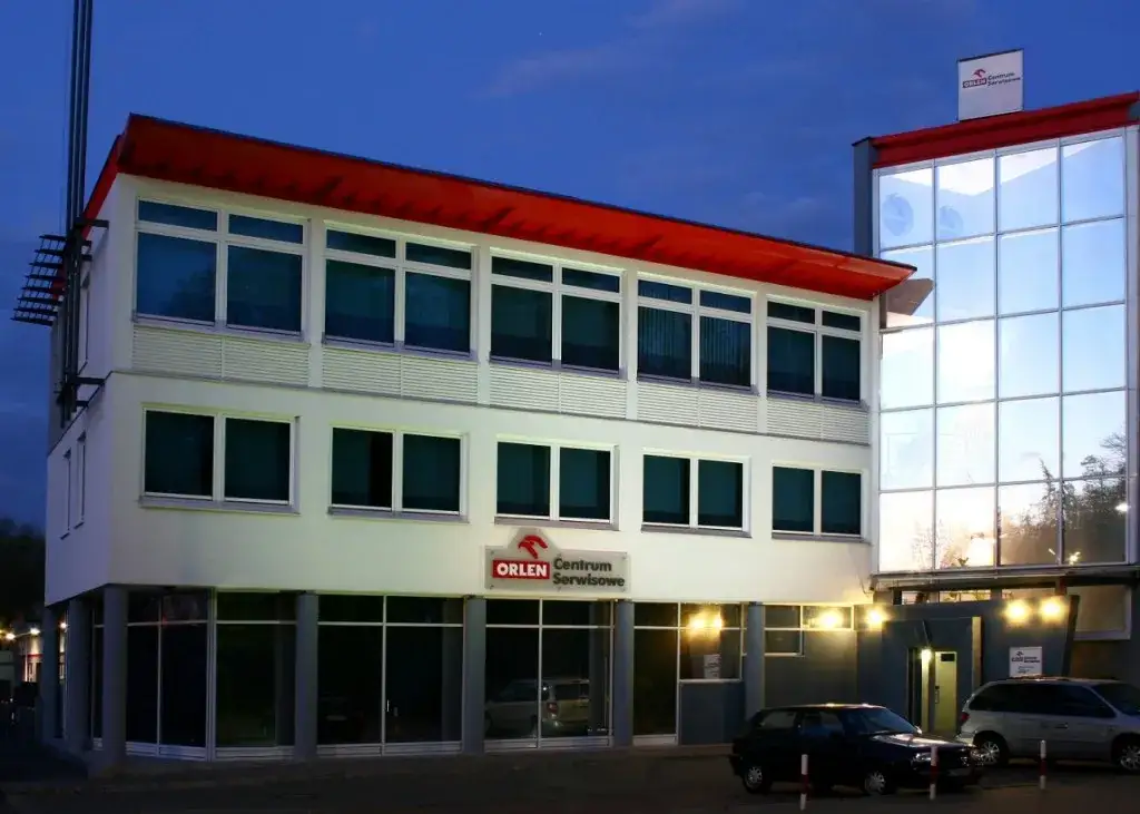 Zdjęcie Czy Orlen jest polski? Odkryj prawdę o jego narodowości i historii