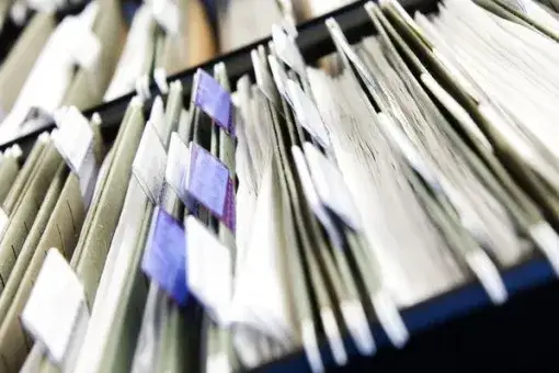 Zdjęcie Ile przechowuje się dokumentację medyczną? Poznaj ważne zasady