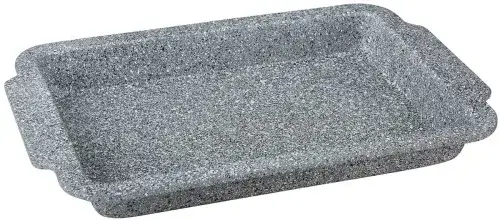 R&oacute;żne rozmiary blach do pieczenia sernika