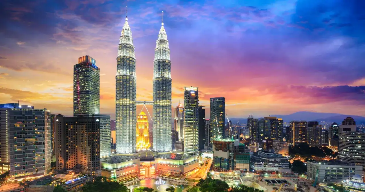 Krajobraz Kuala Lumpur z Petronas Towers