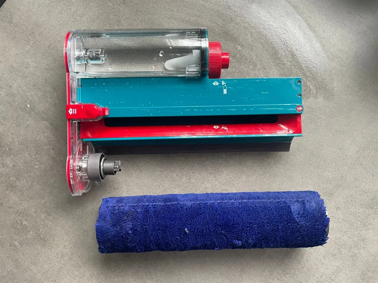Dyson Submarine elektroszczotka schemat działania