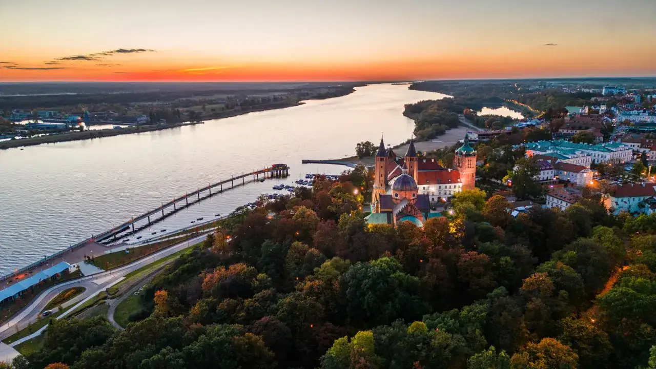 Płock panorama Wisła Wzg&oacute;rze Tumskie