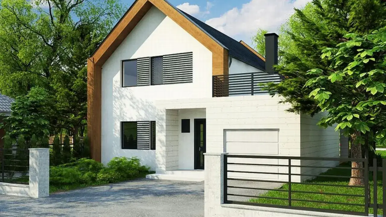 Nowoczesny, mały dom piętrowy z drewnianymi elementami i dużymi oknami, otoczony zielenią.