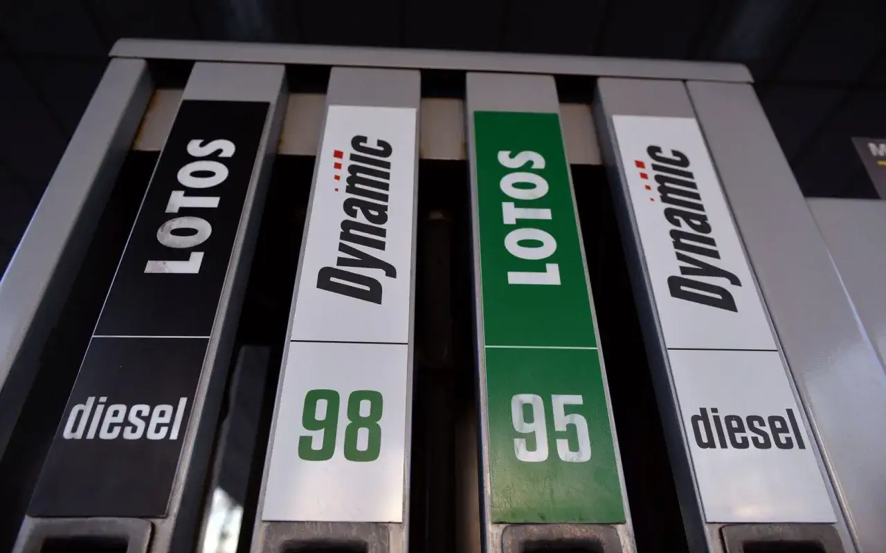 Zdjęcie Woda w filtrze paliwa diesel - objawy, które mogą zrujnować silnik