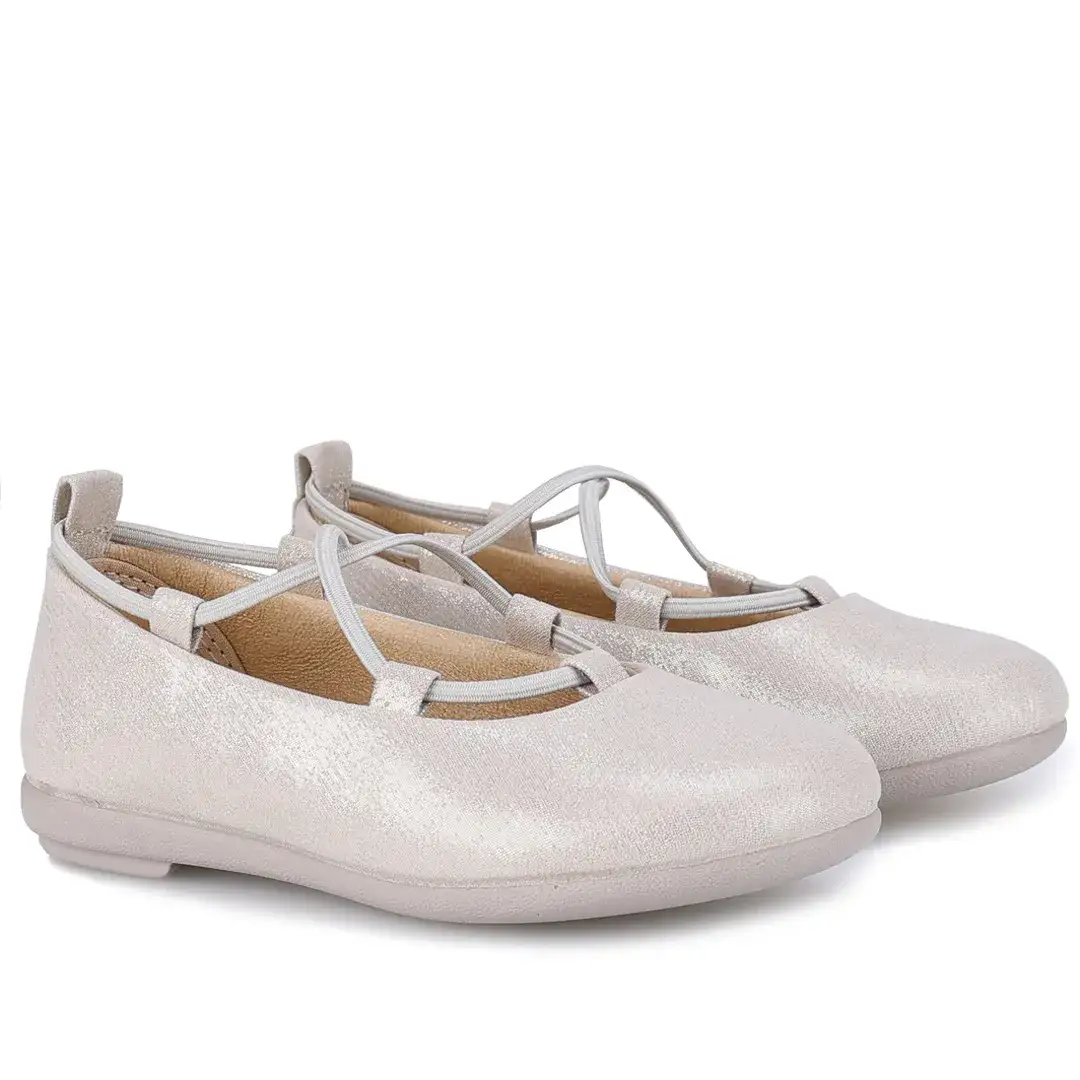 Zdjęcie Balerinki rozmiar 22: Wygodne i stylowe buty dla Twojego dziecka