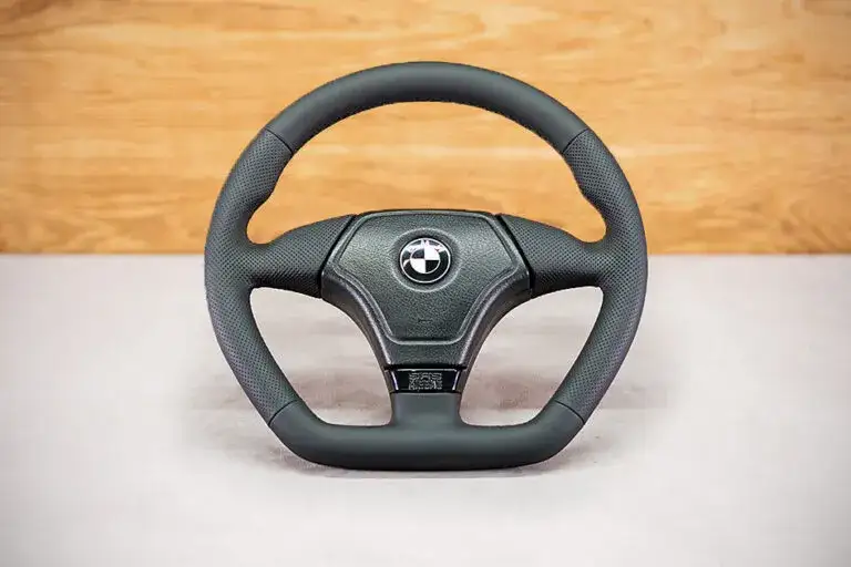 Zdjęcie Jak bezpiecznie i skutecznie tuningować BMW E36? Praktyczne porady i modyfikacje