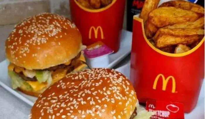 Zdjęcie Jak zrobić hamburgera jak z McDonald's - idealny przepis w domu