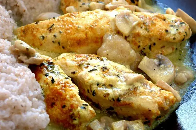 Zdjęcie Ile piec filet z kurczaka, aby był soczysty i pełen smaku