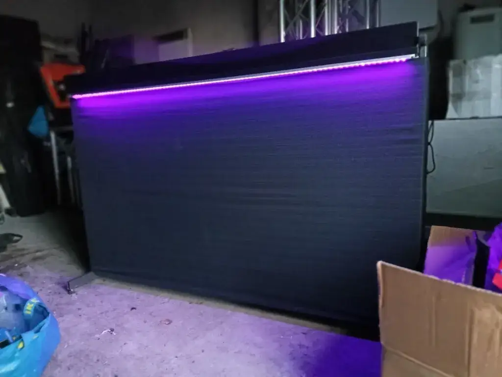 Zdjęcie Jak zrobić stół DJ: proste kroki do stworzenia idealnego stołu