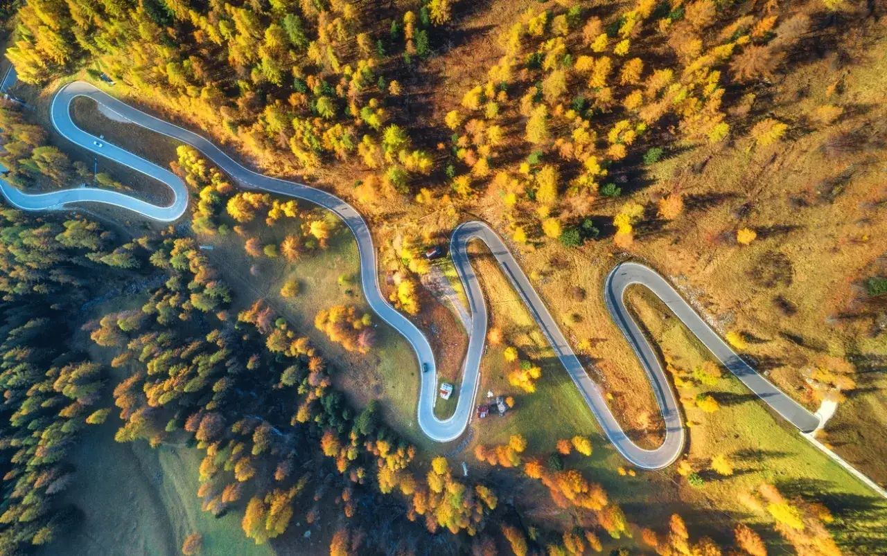 Zdjęcie Najpiękniejsze trasy motocyklowe w Polsce, które musisz przejechać