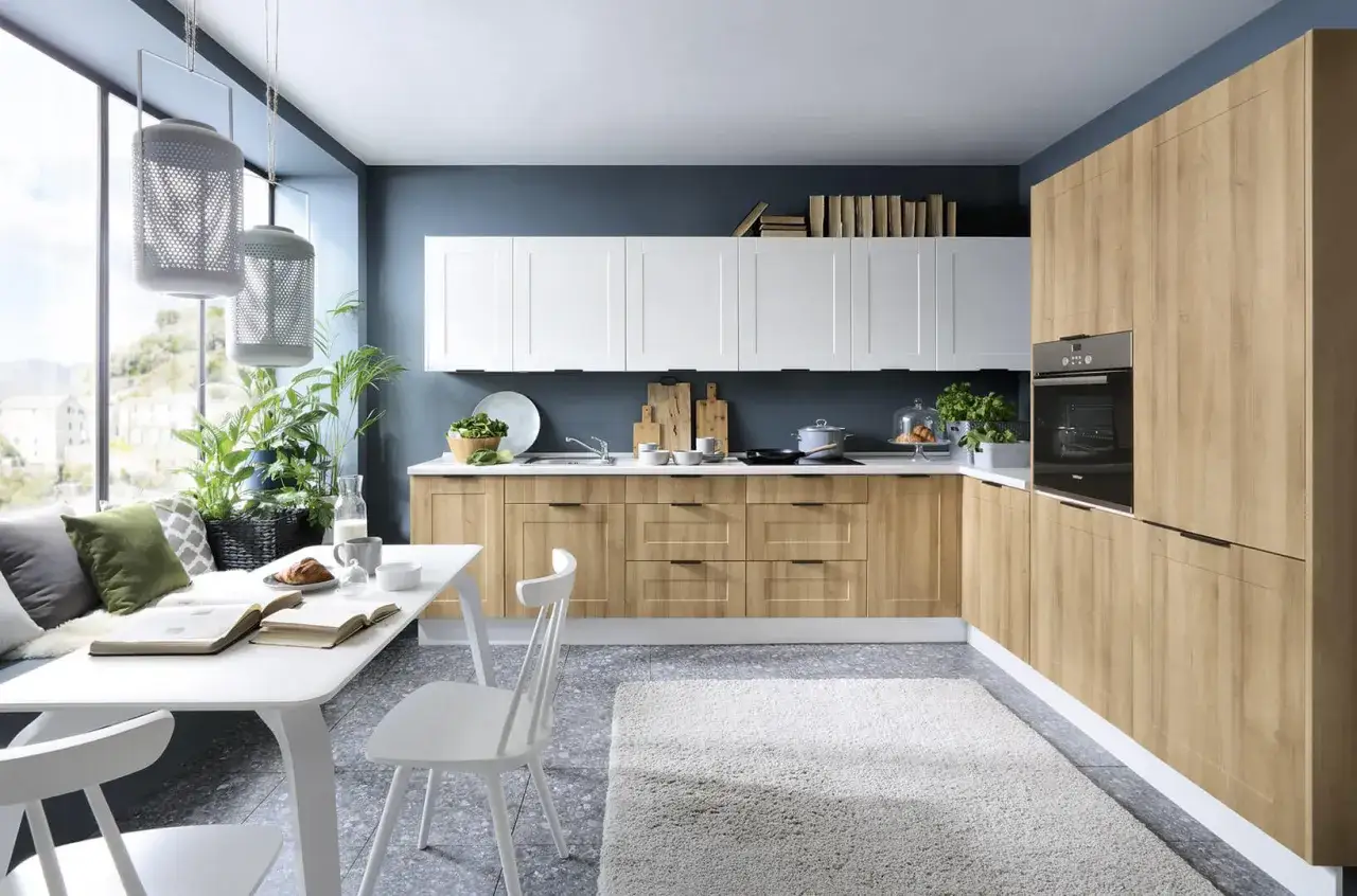 Zdjęcie Jakie meble do szarej podłogi w kuchni: 5 najlepszych kompozycji 2025