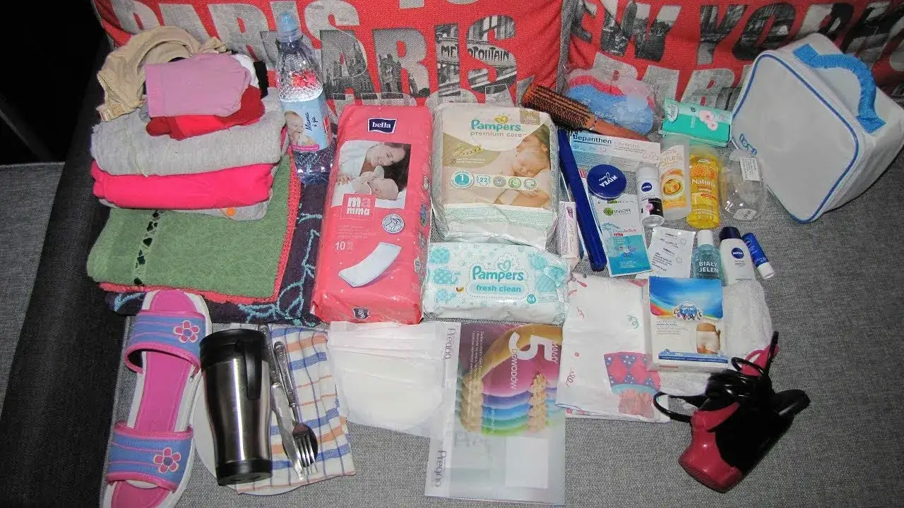 Zdjęcie Co założyć do porodu? Kompletna lista rzeczy do szpitala