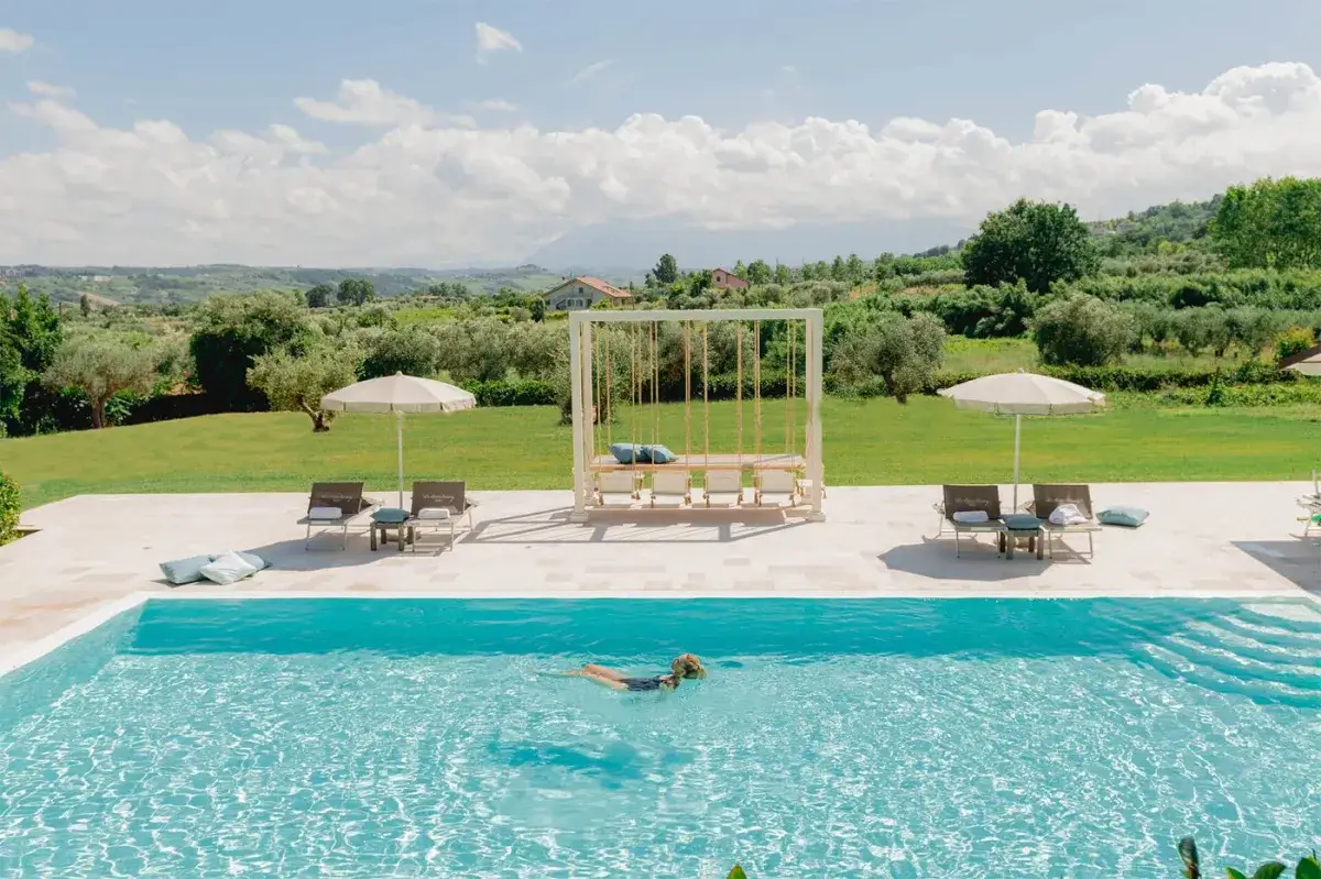 agriturismo montagna abruzzo piscina maneggio