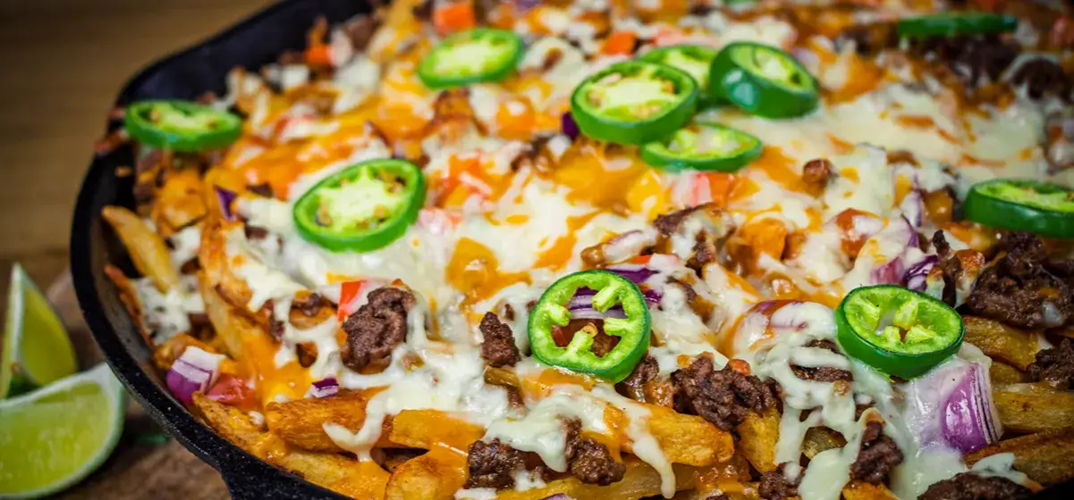 Loaded fries, frytki na bogato