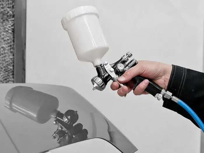 Pistolet lakierniczy LVLP, por&oacute;wnanie HVLP