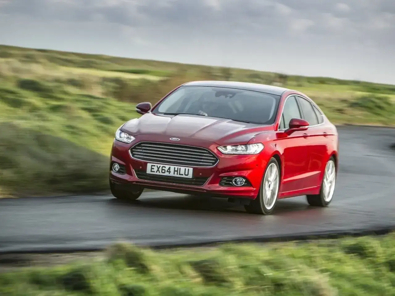 Zdjęcie Ford Mondeo Mk5 - jakie silniki benzynowe zapewniają najlepszą wydajność?
